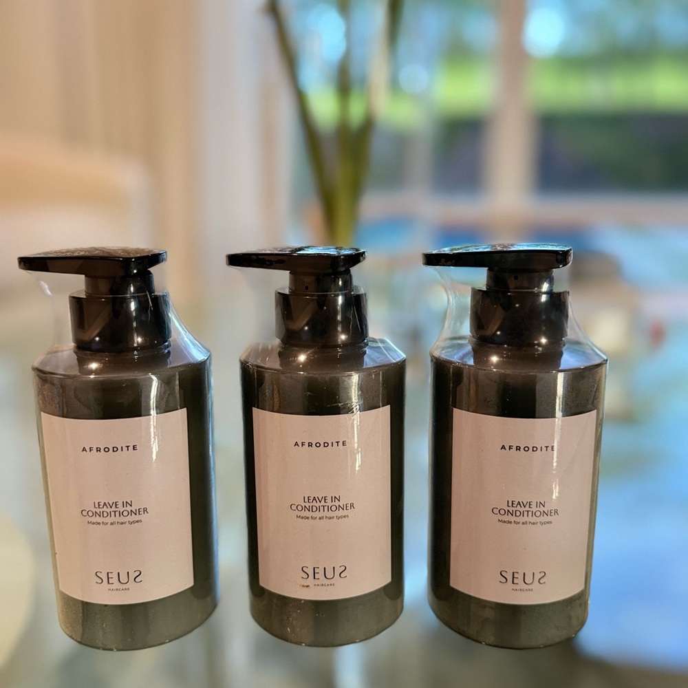COPY - Leave-In Conditioner - Black